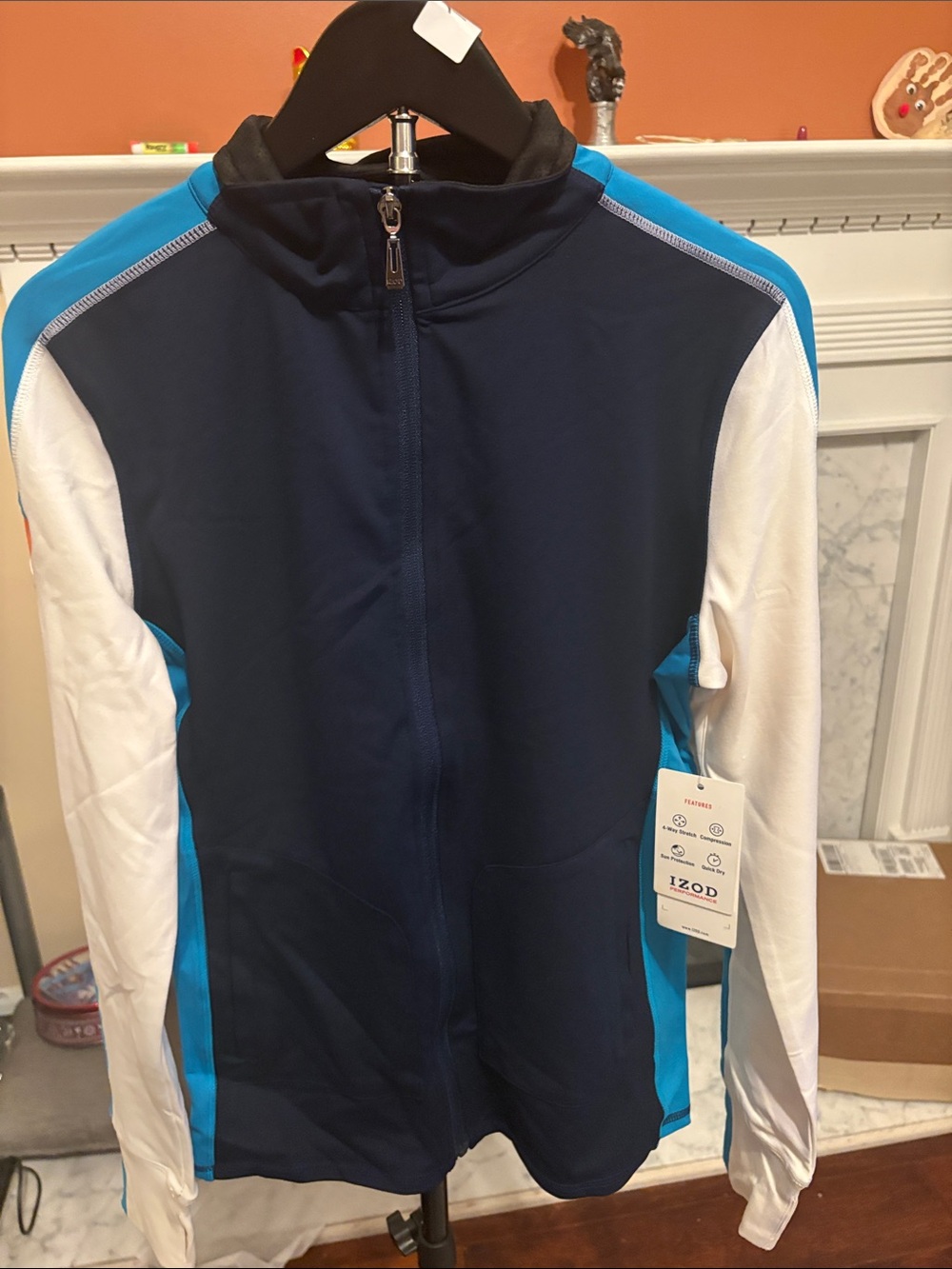 Izod women’s  White & Bright Blue Zip Puffer Jacket
